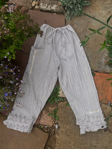 Double stripe white handloom khadi cotton wom