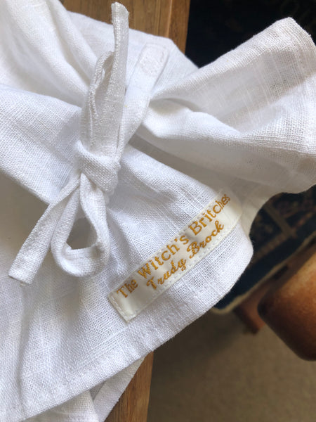 White linen calf length women’s bloomers(42”)