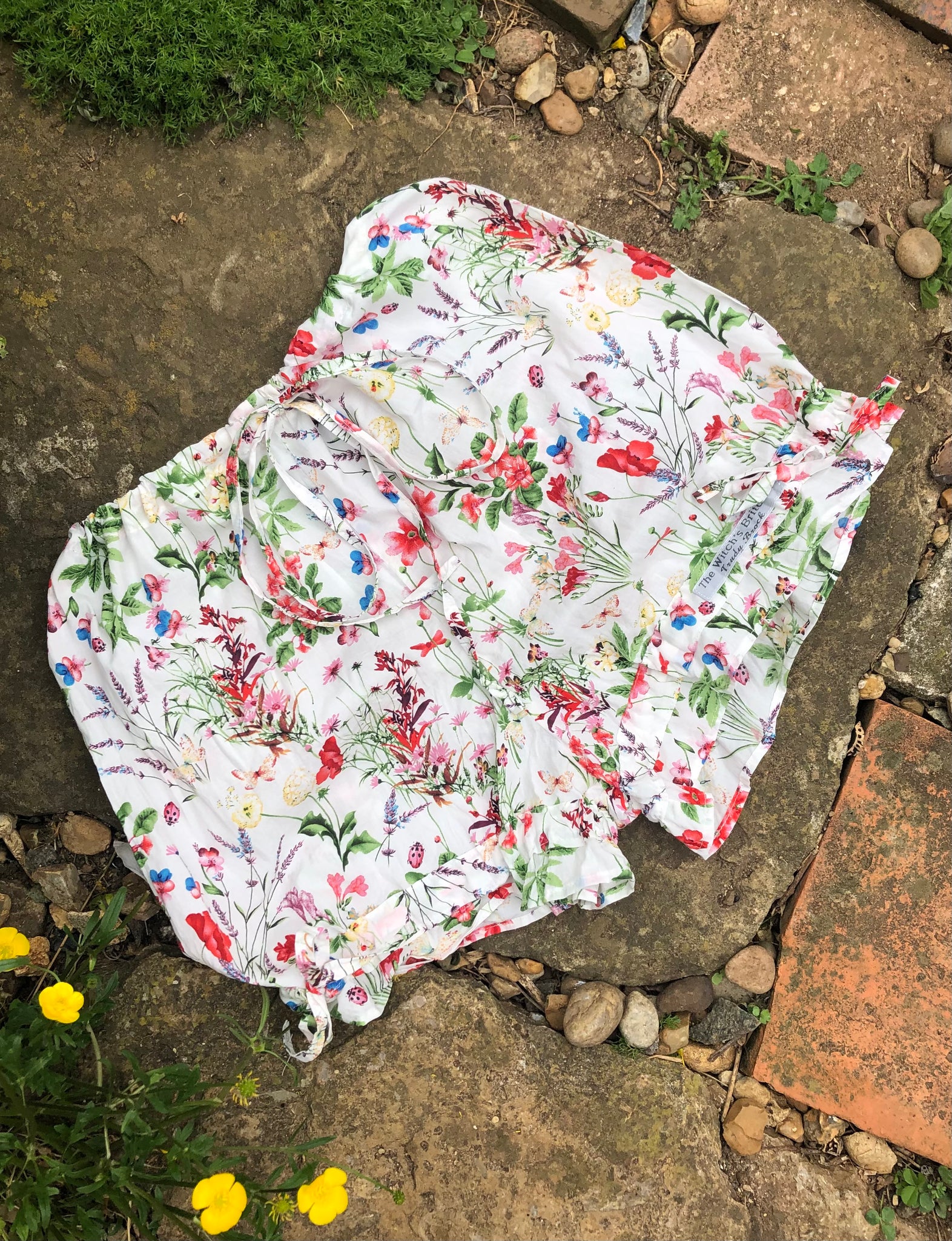 Wildflower print cotton lawn women’s short bloomers (38”)