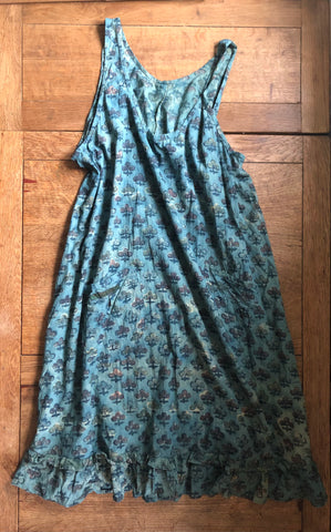 Deep jade block printed Indian cotton women’s pinafore dress (48” bust)