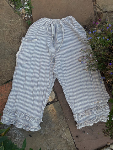 Double stripe white handloom khadi cotton women’s long bloomers (44”)
