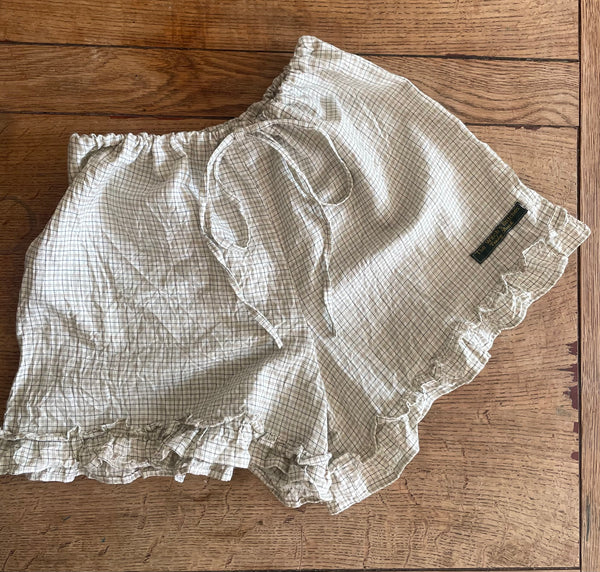 Green check shirt cotton women’s shorts (40”)