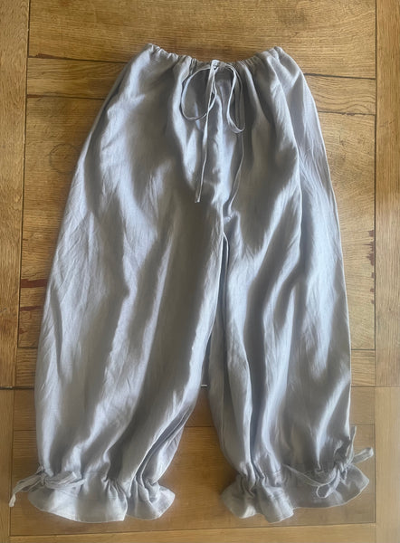 Dove grey linen women’s long bloomers (44”)