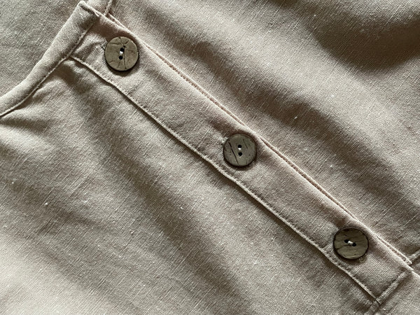 Blush beige linen/cotton blend women’s long sleeved button front dress/jacket (46” bust)