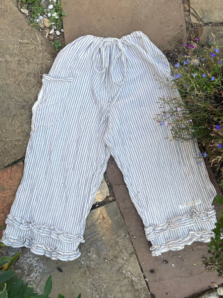 Double stripe white handloom khadi cotton women’s long bloomers (42”)
