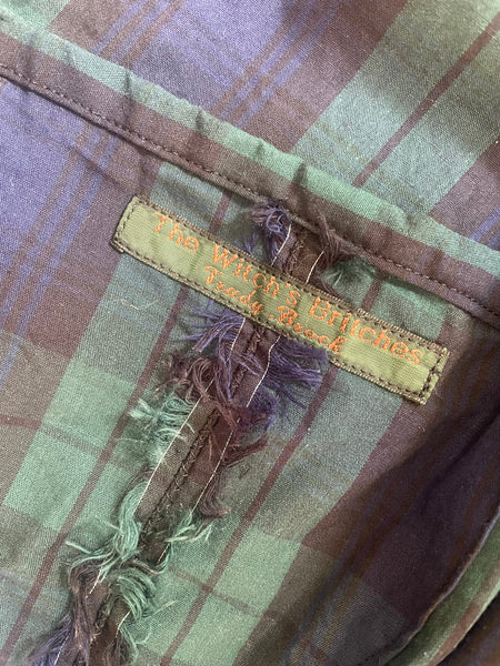 Dark blue green tartan cotton women’s short sleeved button front dress (36” bust)