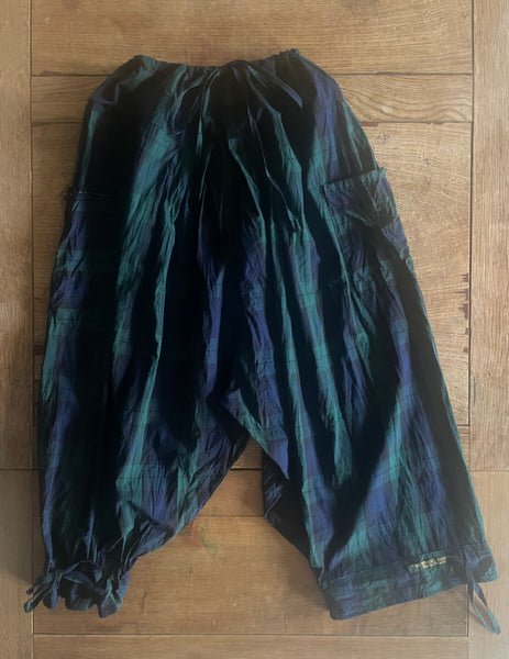 Blue green tartan cotton women’s dropped crotch long bloomers (42”)