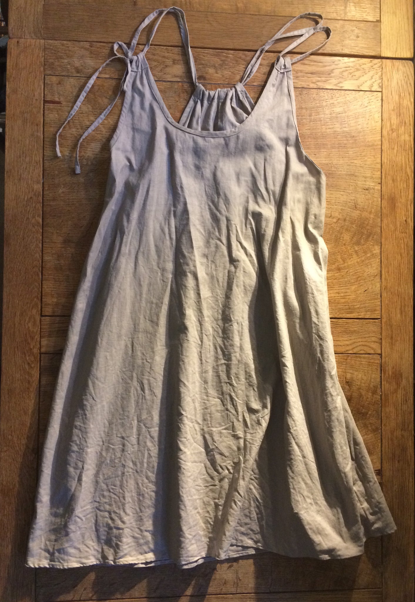 Mushroom shade women’s ramie pinafore dress (42” bust)