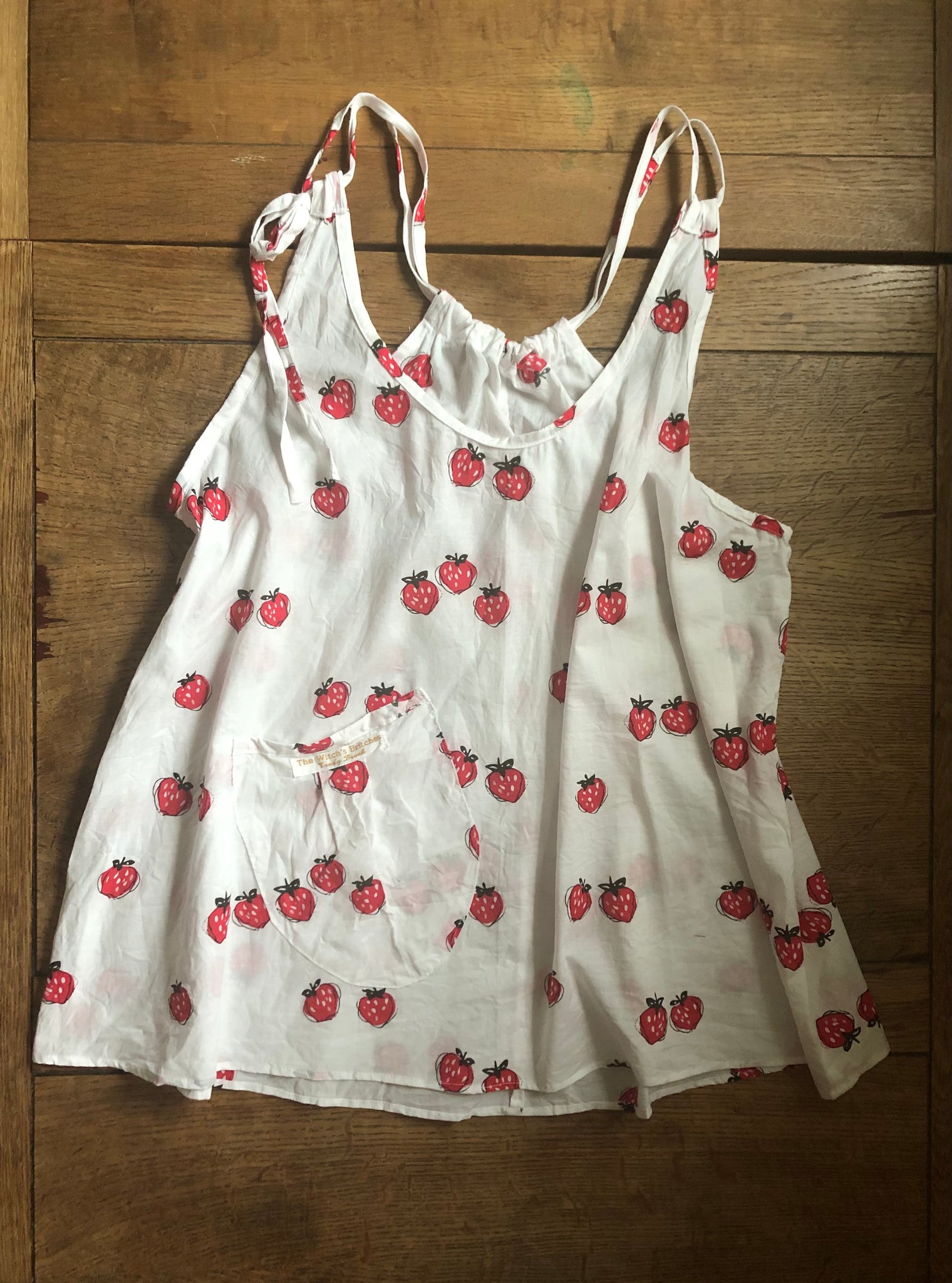 Strawberries print on white cotton batiste women’s camisole/sun top (44” bust)