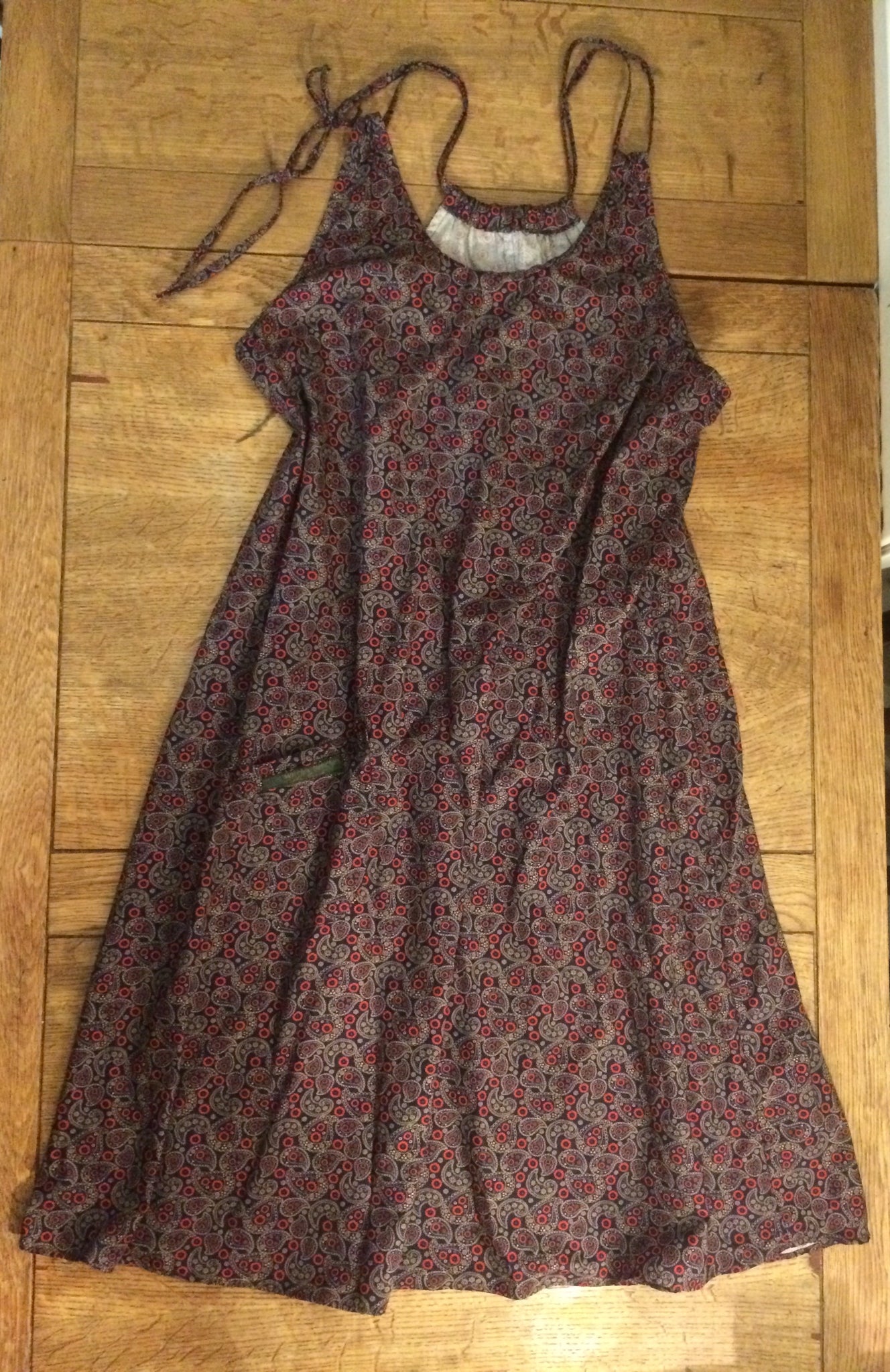 Navy paisley print cotton women’s pinafore dress (40” bust)