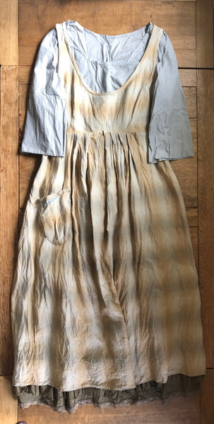 Stone checked linen women’s sleeveless dress (44” bust)