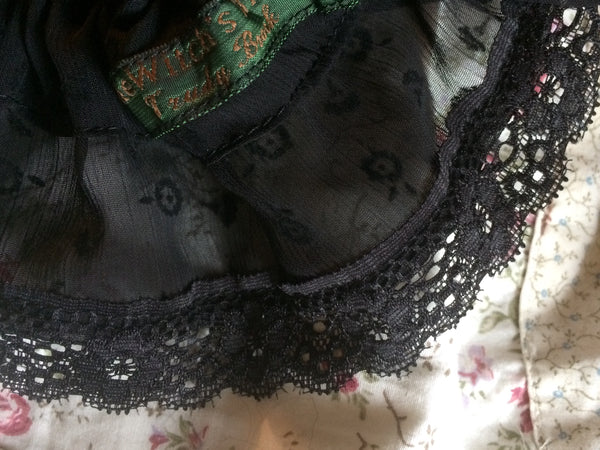 Black sheer flower print women's bloomers (38")