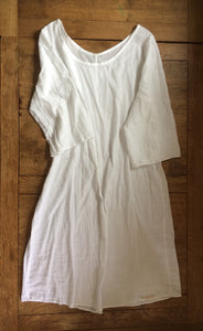 White cotton voile women's kaftan dress/shift (44" bust)