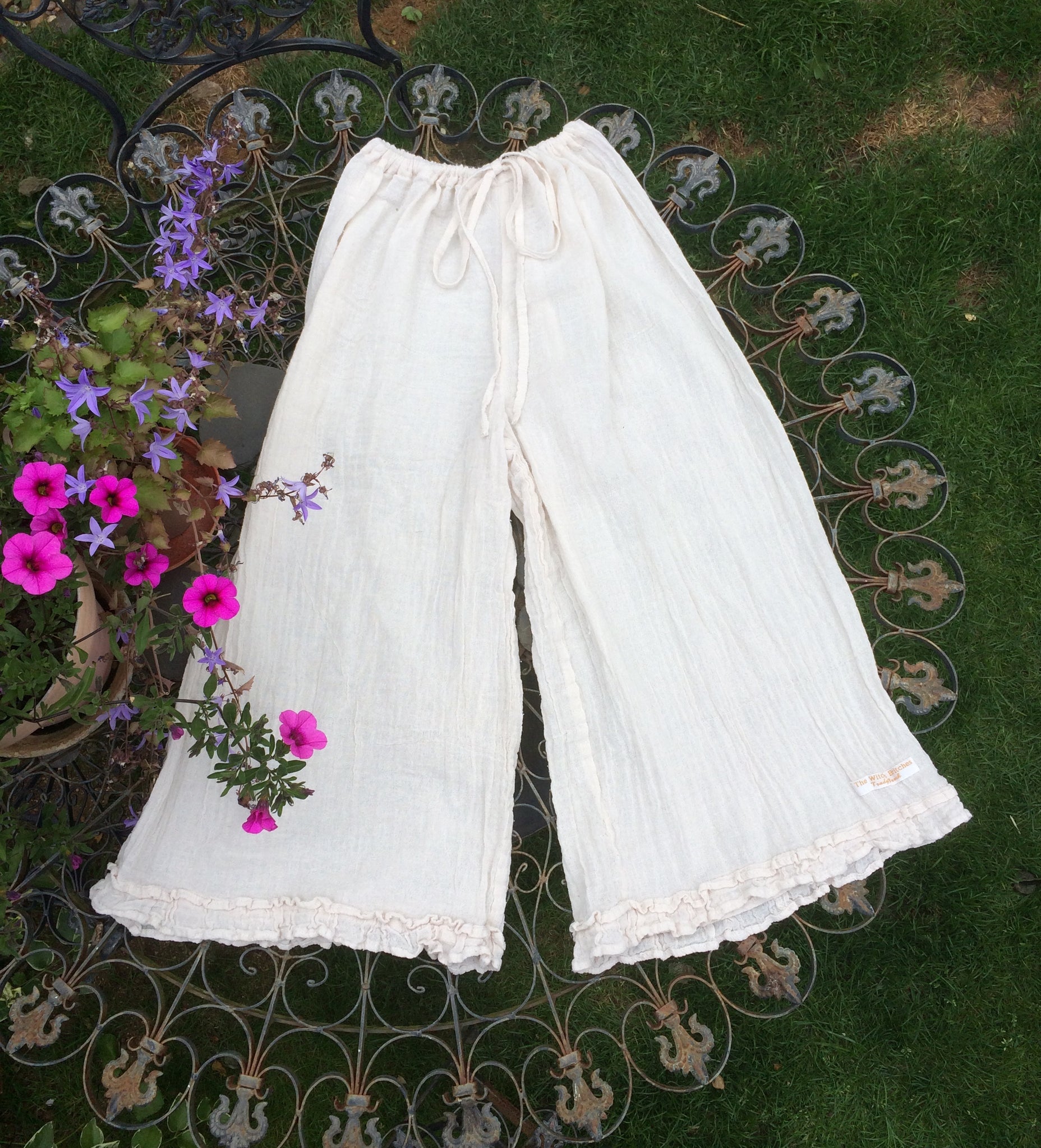 Unbleached Indian cotton muslin women's long bloomers (38")