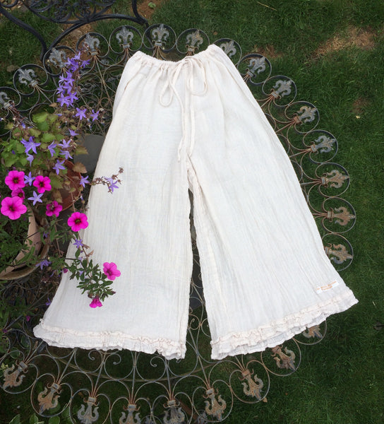 Unbleached Indian cotton muslin women's long bloomers (38")
